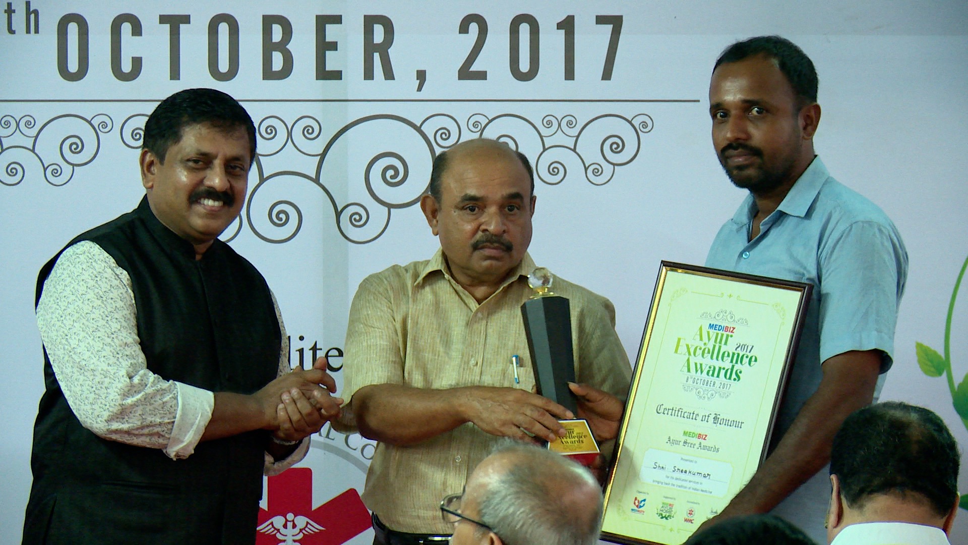   Medibiz Ayur Excellence Award - Ayur Sree - CVN Kalari Asan.